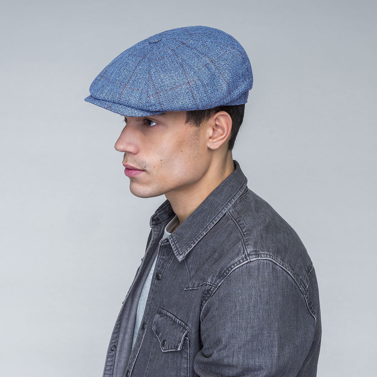 Bailey 1922 Claud Newsboy