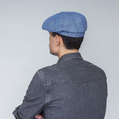 Bailey 1922 Claud Newsboy