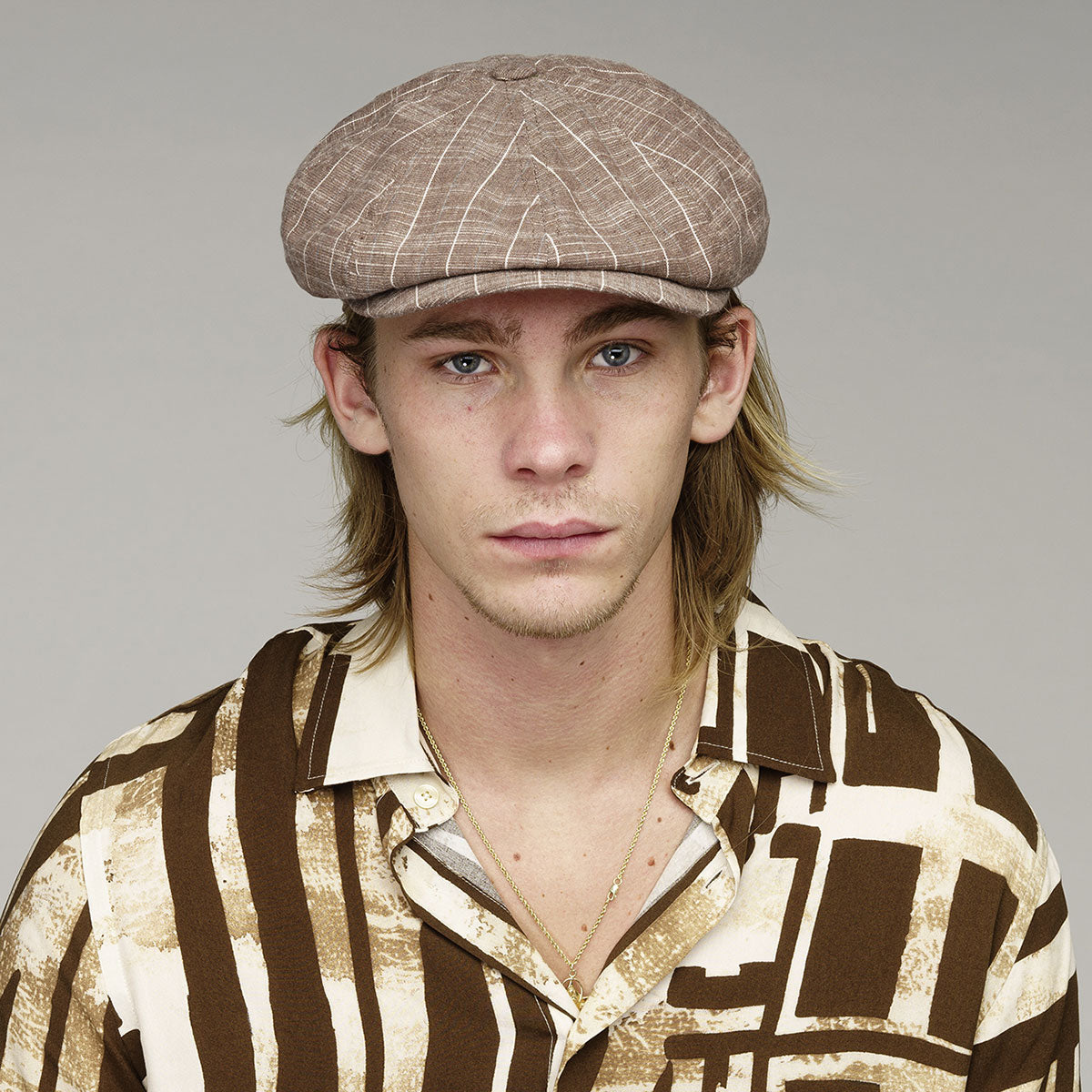 Bailey 1922 Helios Newsboy